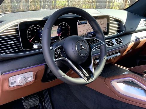 New 2026 Mercedes-Benz GLE 450 4MATIC image 9