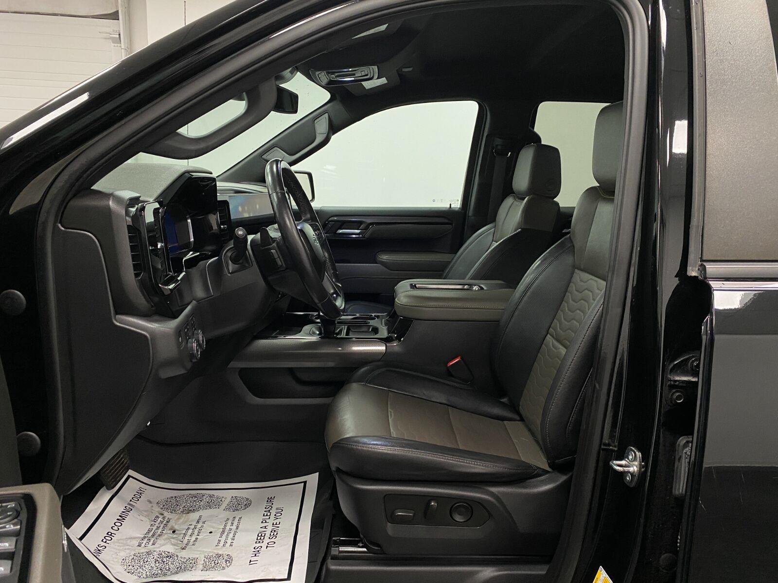 Used 2022 Chevrolet Silverado 1500 ZR2 AWD/4WD image 32