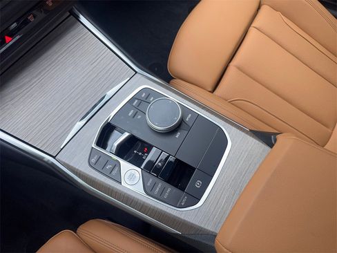 Used 2025 BMW 230i Coupe w/ M Sport Package image 64