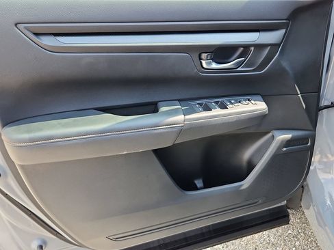 Used 2026 Honda CR-V Sport image 8