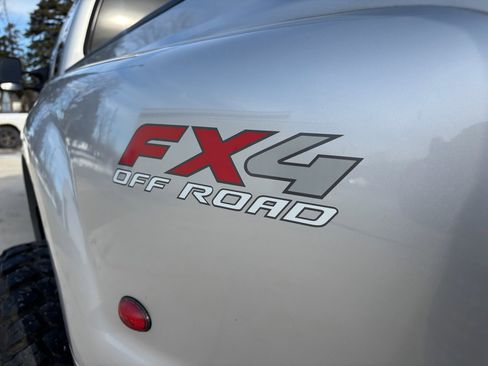 Used 2007 Ford F350 Lariat image 11