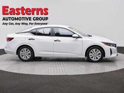 Used 2024 Nissan Sentra S FWD image 4