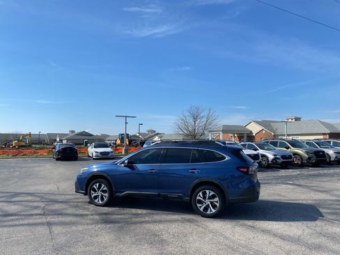 Used 2020 Subaru Outback Touring w/ Popular Package #2 image 20