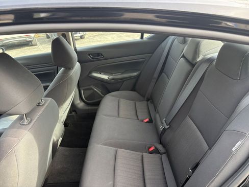 Used 2025 Nissan Altima 2.5 SV image 24