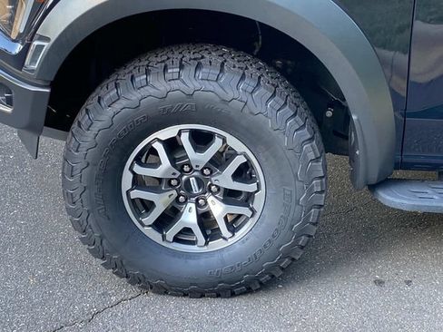Used 2022 Ford F150 Raptor w/ Equipment Group 801A High AWD/4WD image 6