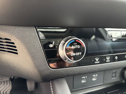 New 2026 Mitsubishi Outlander Trail Edition image 7