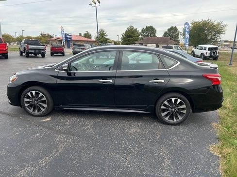 Used 2017 Nissan Sentra SR w/ Protection Package image 8