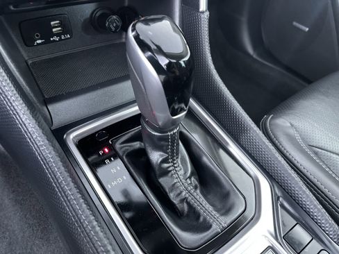 Used 2023 Subaru Forester Touring image 22