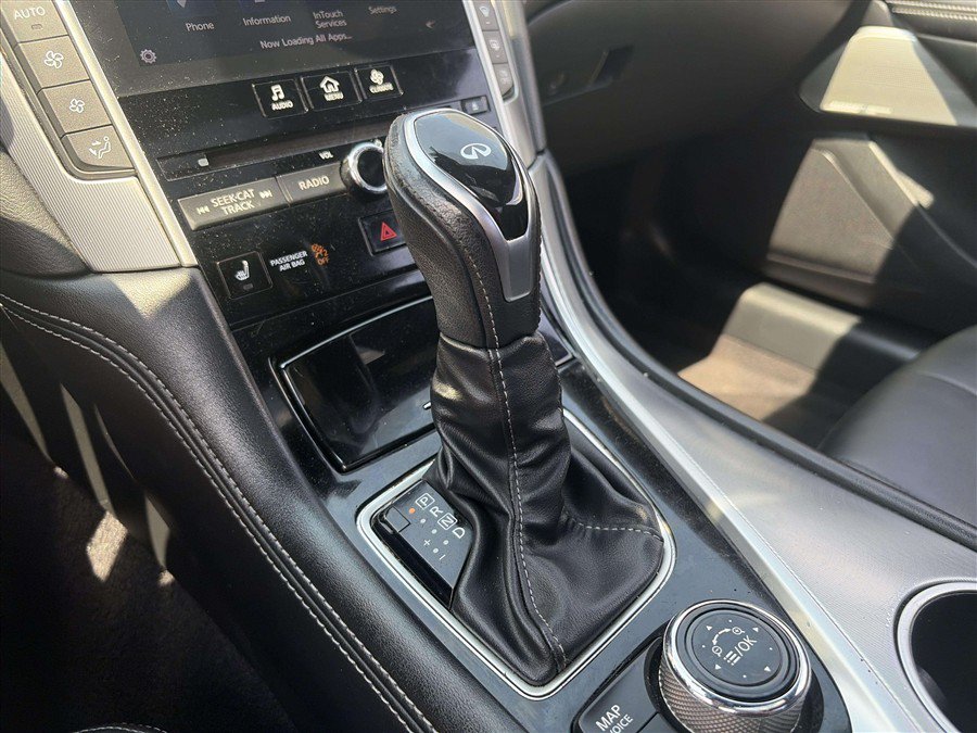 Used 2018 INFINITI Q60 3.0t Luxe w/ Sensory Package 3.0T Luxe RWD image 16
