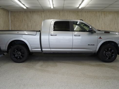 Used 2022 RAM 3500 Limited image 6