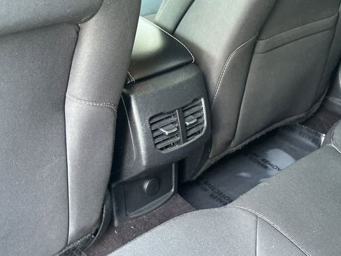 Used 2020 Ford Fusion SE image 14