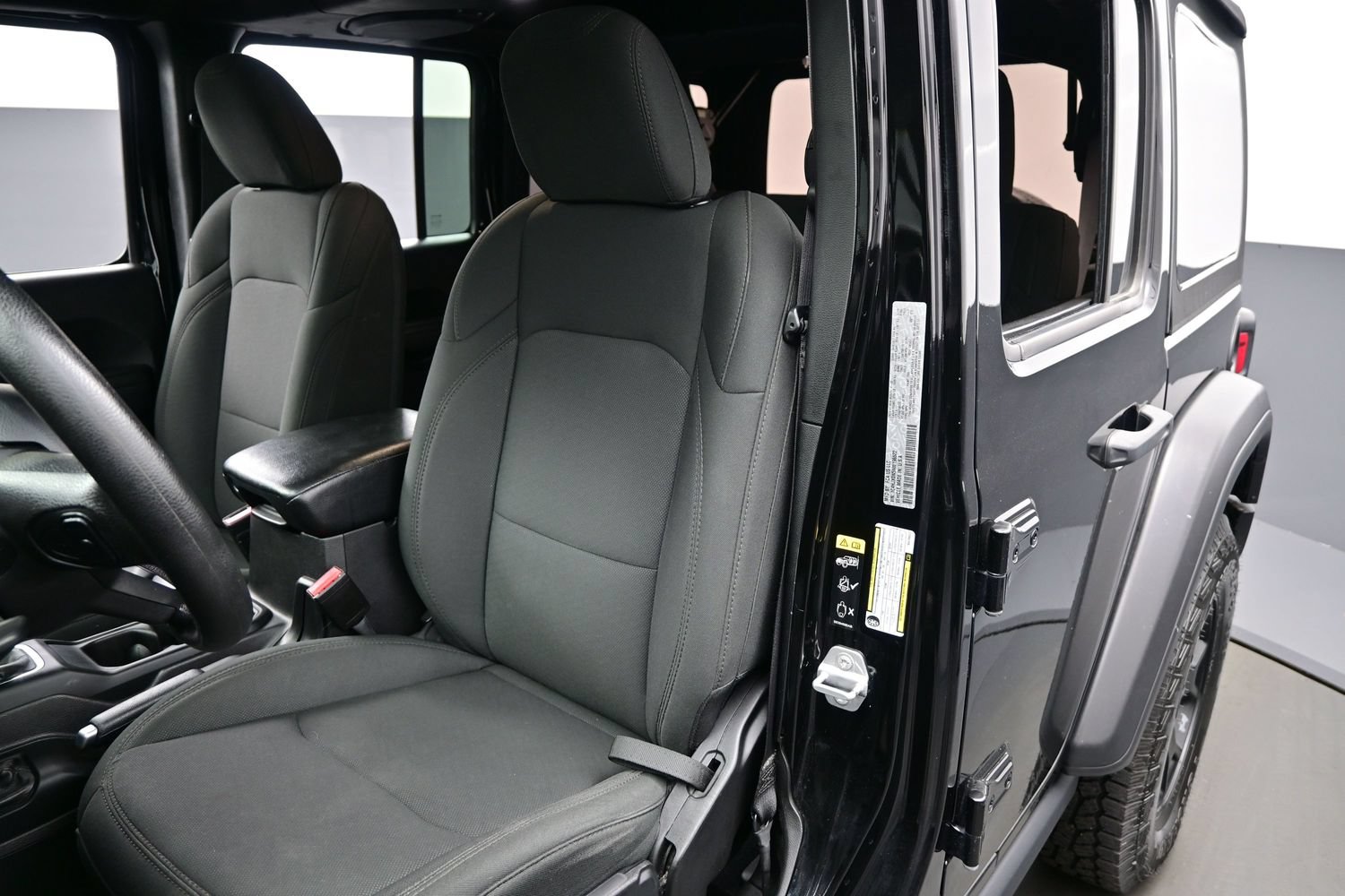 Used 2022 Jeep Wrangler Unlimited Sport AWD/4WD image 13
