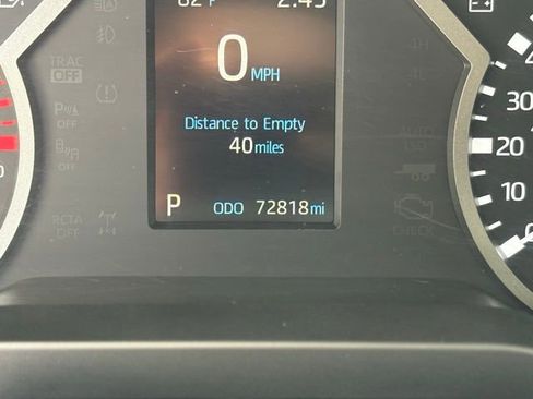 Used 2023 Toyota Tundra SR5 w/ SR5 Convenience Package image 11