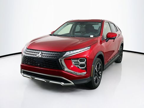 Used 2024 Mitsubishi Eclipse Cross SE image 3