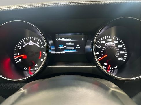 Used 2017 Ford Mustang GT w/ GT Performance Package RWD image 16