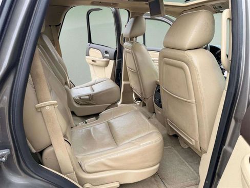 Used 2013 GMC Yukon Denali image 20