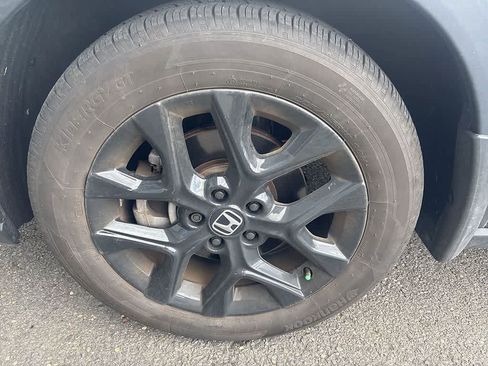 Certified 2025 Honda HR-V Sport image 16