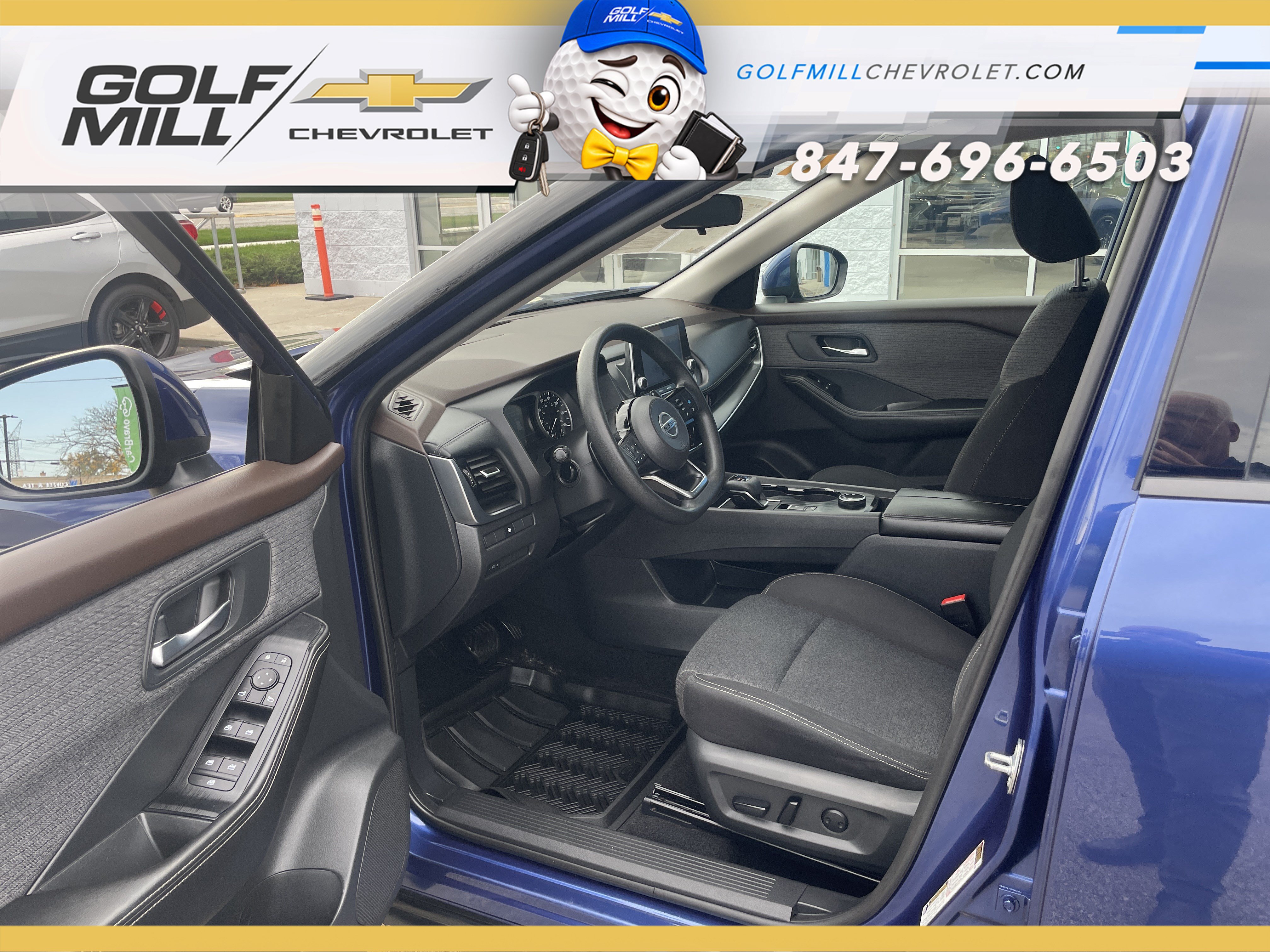 Used 2021 Nissan Rogue SV AWD/4WD image 12