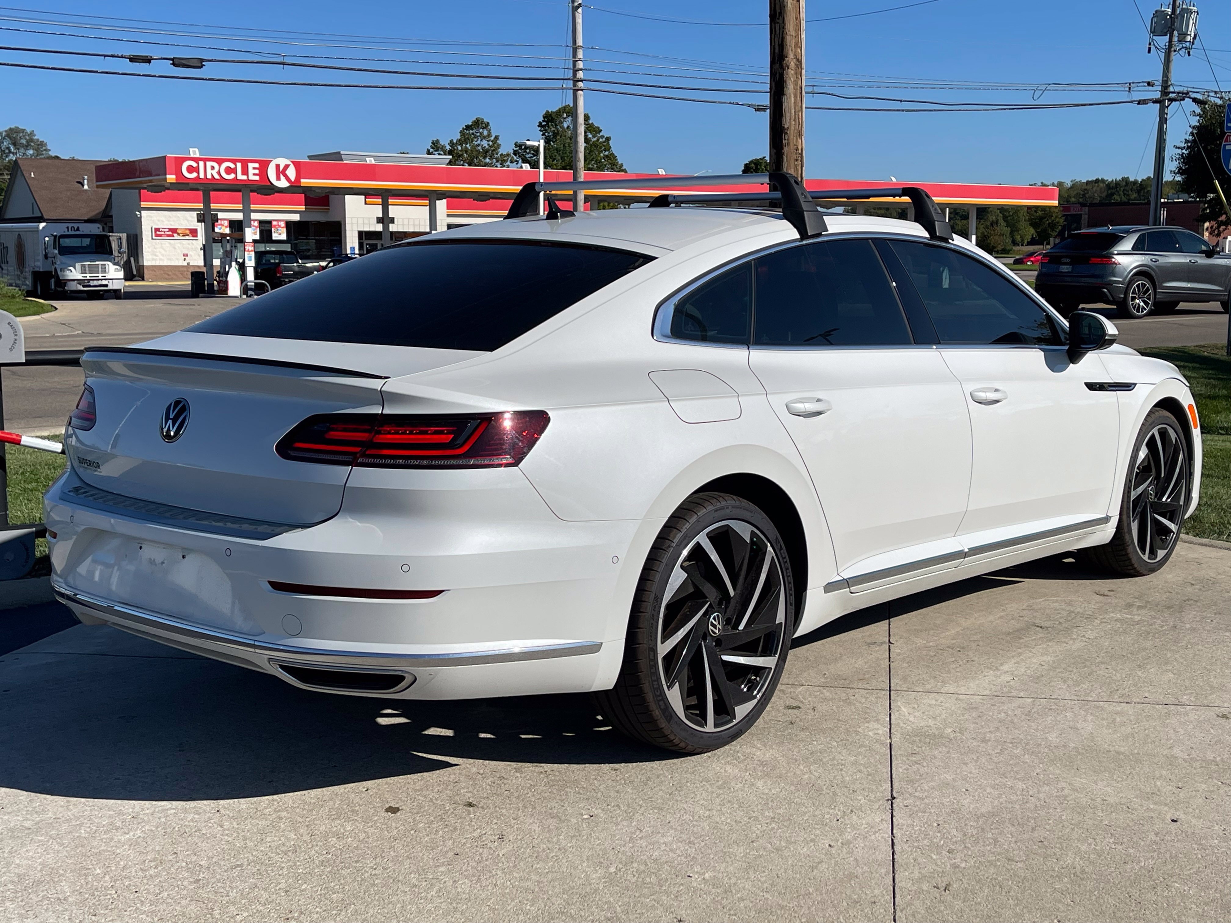 Used 2023 Volkswagen Arteon SEL Premium AWD/4WD image 7
