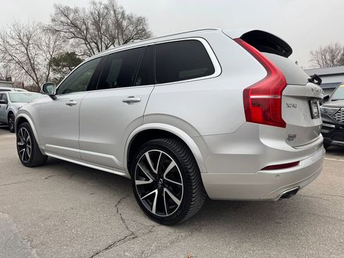 Used 2020 Volvo XC90 T6 Momentum w/ Protection Package Premier image 7
