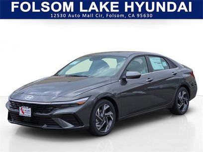 New 2025 Hyundai Elantra SEL