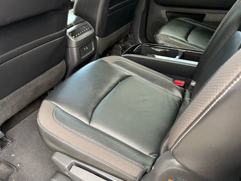 Certified 2023 Nissan Pathfinder SL w/ SL Premium Package AWD/4WD image 29