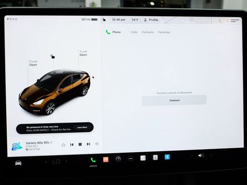Used 2023 Tesla Model Y Long Range AWD/4WD image 27