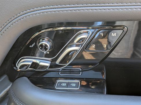 Used 2021 Land Rover Range Rover Westminster Edition image 42