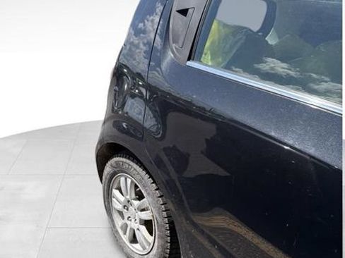 Used 2014 Chevrolet Sonic LT FWD image 16