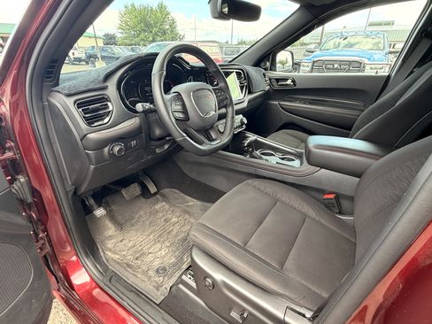 Used 2025 Dodge Durango GT w/ Blacktop Package AWD/4WD image 19