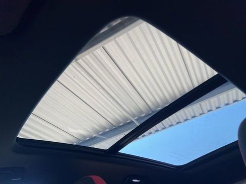 New 2025 Chevrolet Blazer EV RS image 33