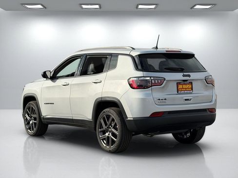 New 2026 Jeep Compass Latitude AWD/4WD image 4