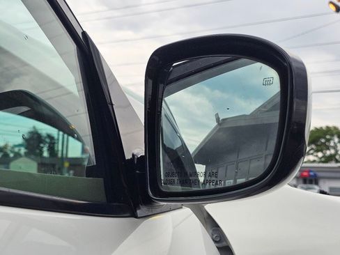 Used 2014 Nissan Pathfinder SL AWD/4WD image 63