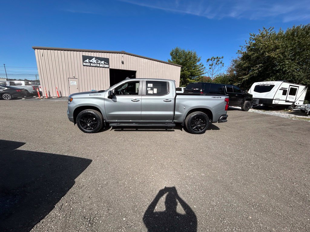 Used 2025 Chevrolet Silverado 1500 RST w/ True North Edition Plus AWD/4WD image 7