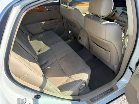 Used 2007 Toyota Avalon XLS FWD image 23