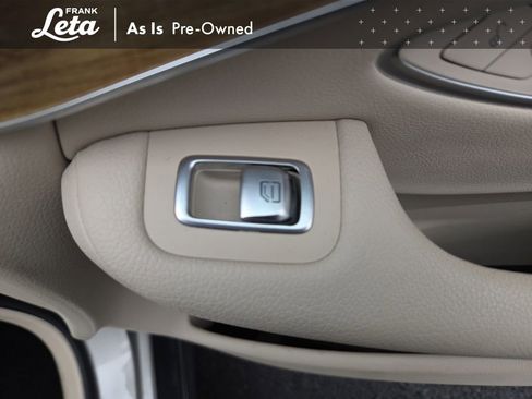 Used 2019 Mercedes-Benz GLC 300 image 25