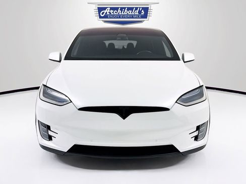 Used 2019 Tesla Model X Long Range image 2