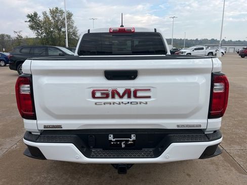 New 2025 GMC Canyon Elevation w/ Convenience Package image 5