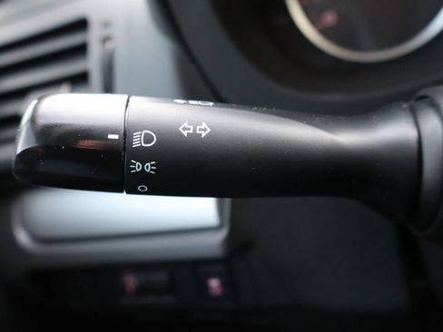 Used 2014 Subaru Forester 2.5i image 31