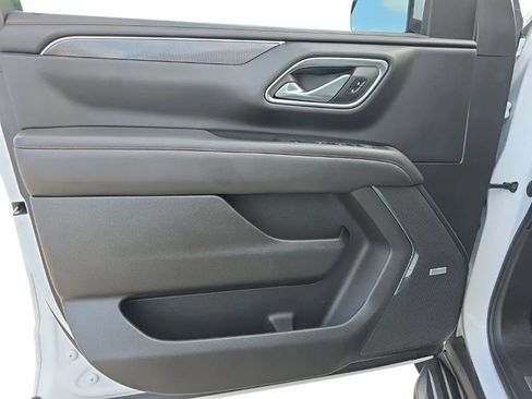 Used 2023 Chevrolet Tahoe RST AWD/4WD image 12