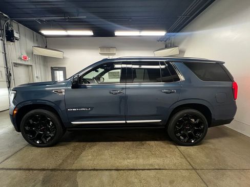 New 2026 GMC Yukon Denali w/ Denali Reserve Package AWD/4WD image 6