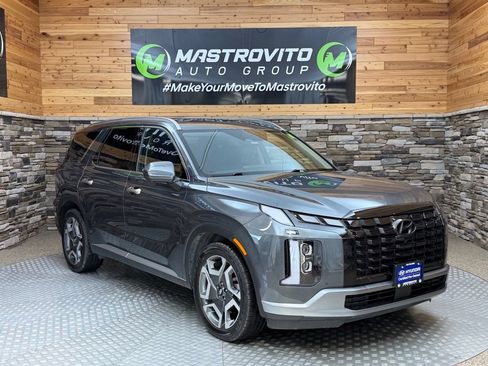 Used 2024 Hyundai Palisade SEL w/ Premium Package AWD/4WD image 4