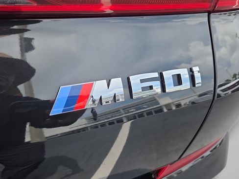 Used 2025 BMW X6 M60i AWD/4WD image 38
