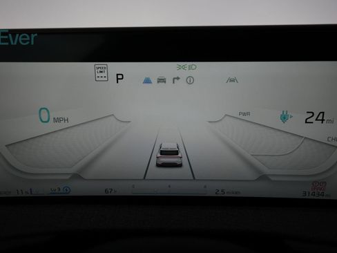 Used 2024 Kia EV6 Light RWD image 7