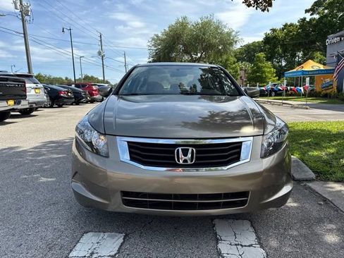 Used 2010 Honda Accord LX image 3