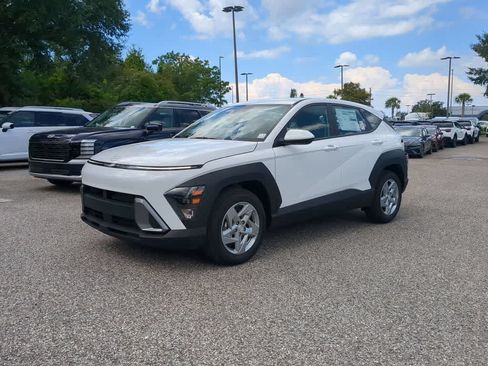 New 2026 Hyundai Kona SE FWD image 2