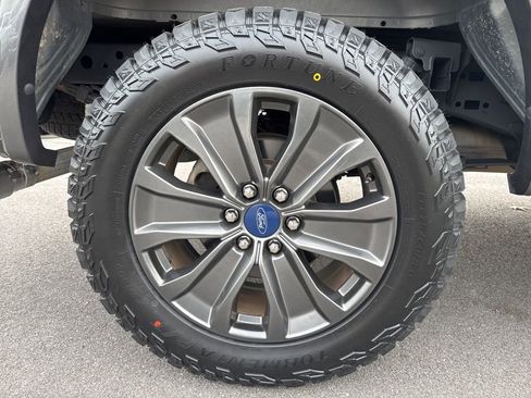 Used 2018 Ford F150 Lariat image 12