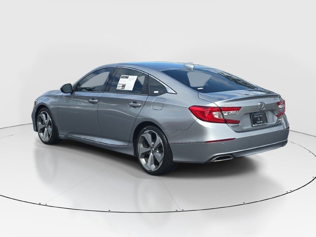 Used 2020 Honda Accord Touring image 7