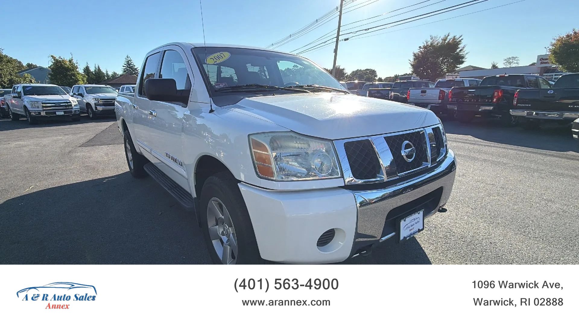 Used 2007 Nissan Titan SE AWD/4WD image 1