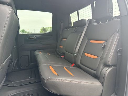 New 2026 GMC Sierra 1500 AT4 w/ AT4 Premium Package AWD/4WD image 11